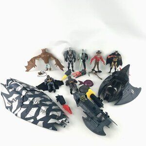 Kenner Batman Animated Series Action Figure Lot of 7 Figures and 3 Vehicles 90s